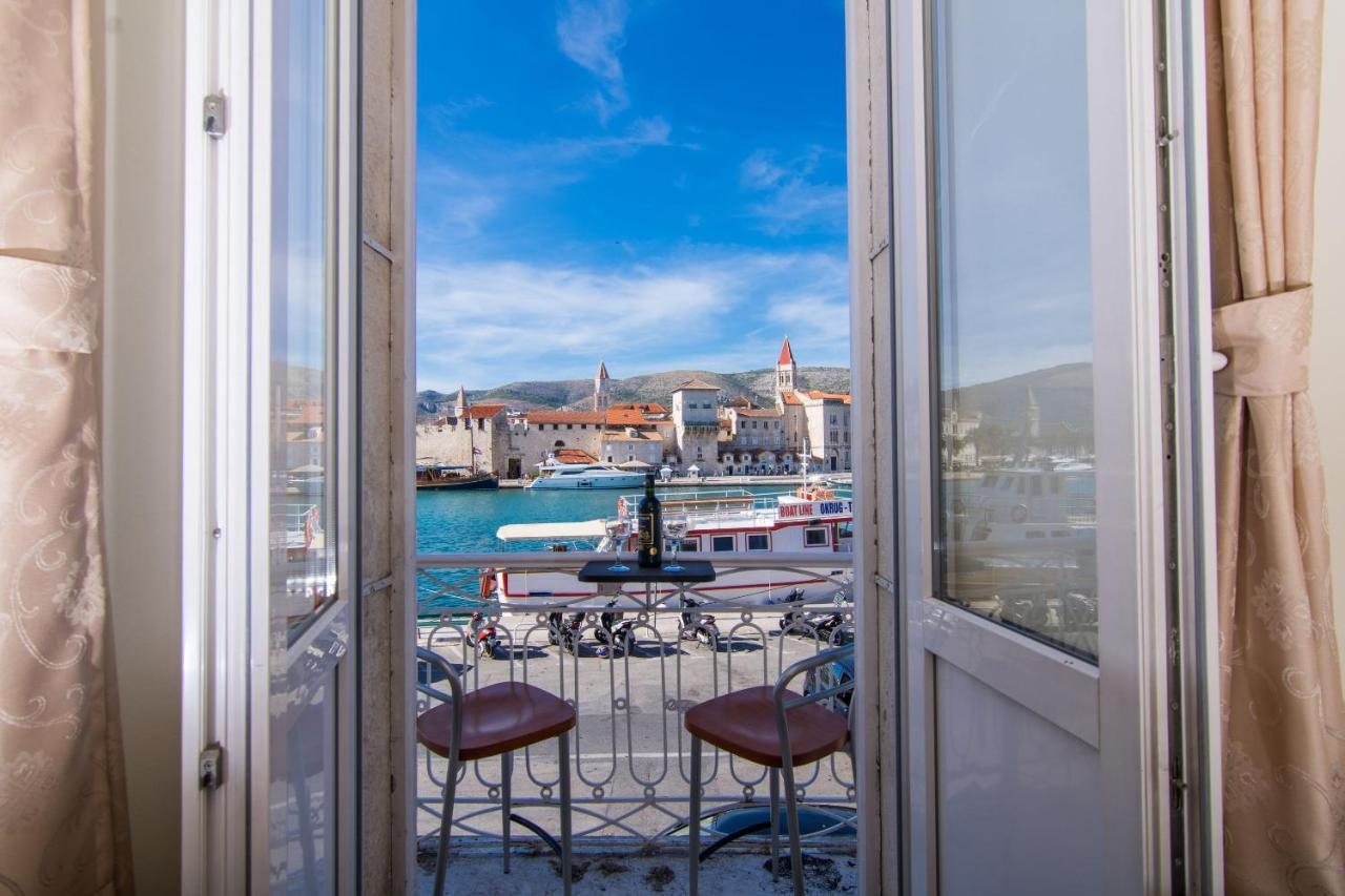 Rooms Villa Liza Trogir Eksteriør billede